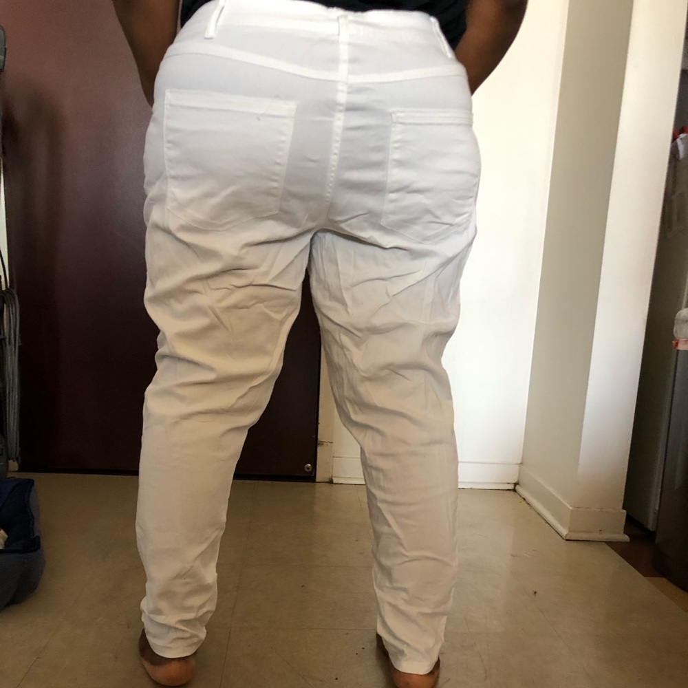 Lane Bryant mid rise skinny jeans white size 22